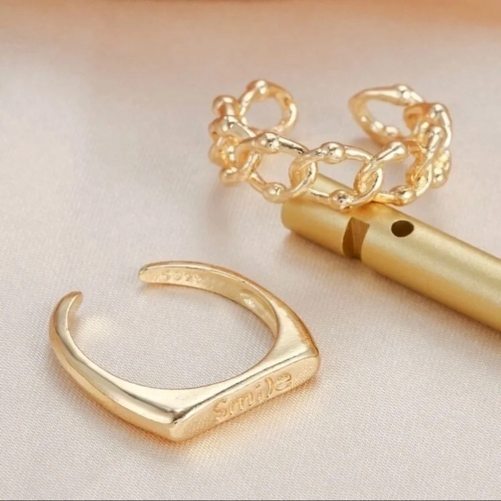 3/$30 💛 2pc Ring Set